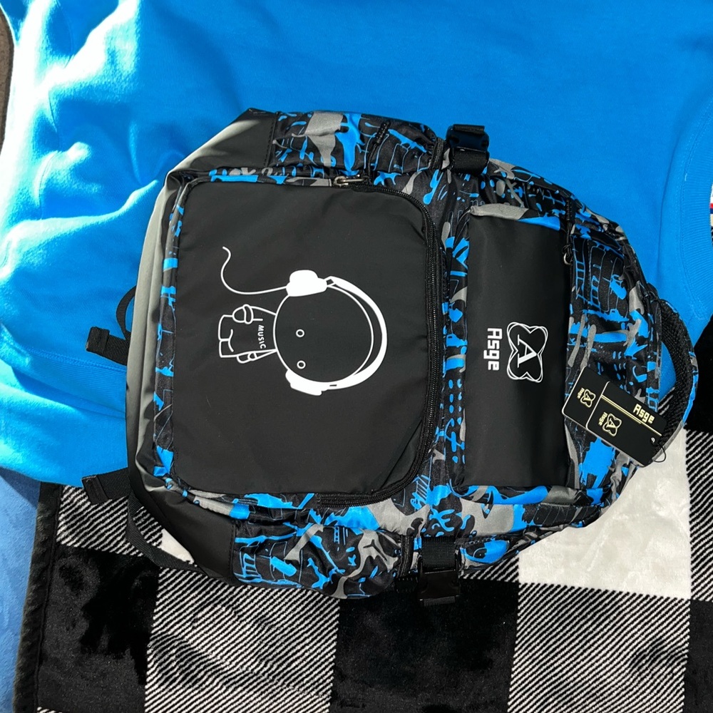 Brand New with Tags book bag with charging port